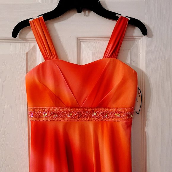 BNWT Speechless Sz 12 Spring/Summer Sequined Dress- SO GORGEOUS!!! - Picture 3 of 13